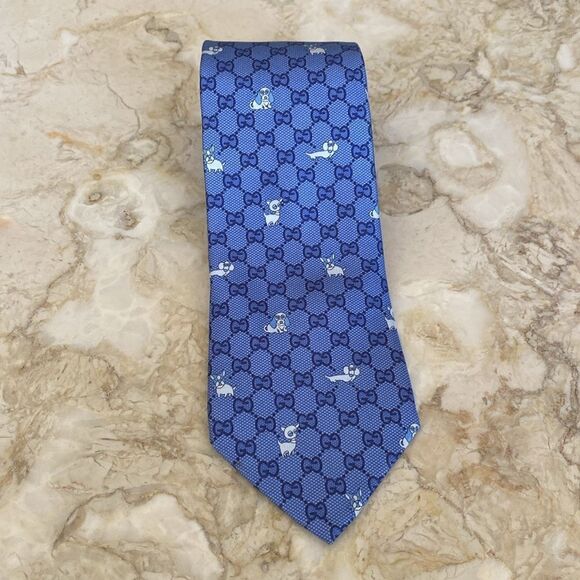 GUCCI Interlocking GG Dog Pattern Blue/Navy 100% Silk Tie - Picture 6 of 14